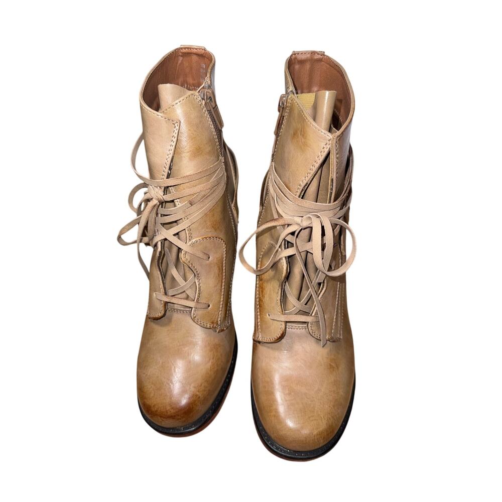 Vintage 93 Women’s Size 10M Taupe Ankle Boots Wrap Strap Buckle Block Heel Boho